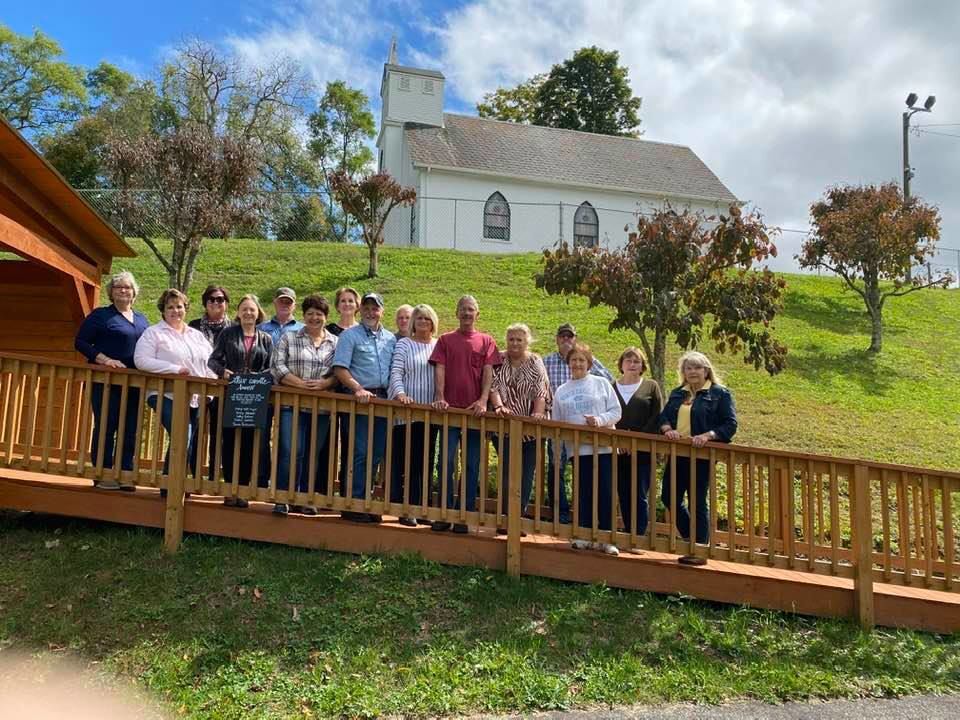 Elk Park Elementary Class of '75 reunites